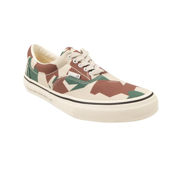 UNDERCOVER Beige Green & Brown Block Print Sneakers Size L